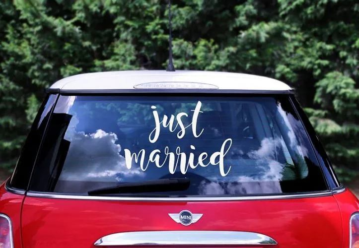 Just Married Αυτοκόλλητο